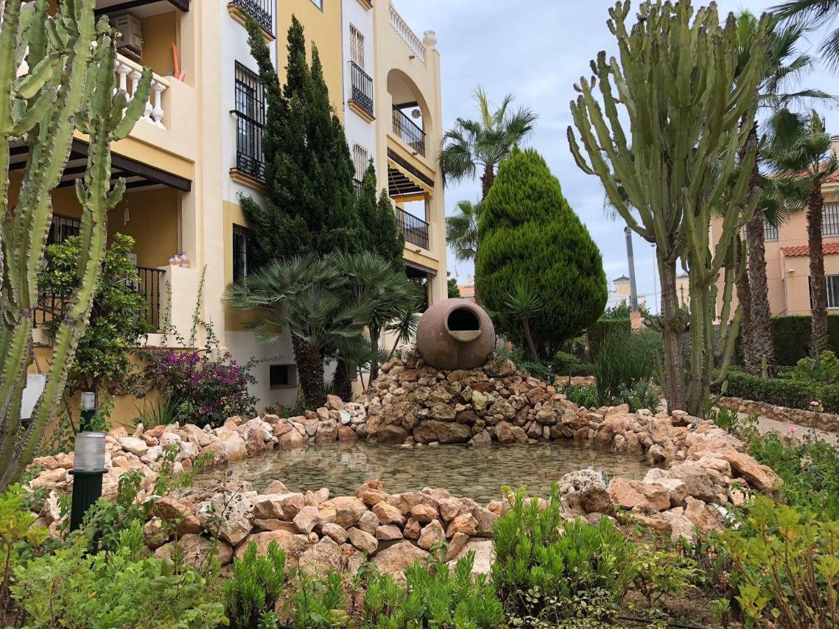 Apartamento Tranquilo, Aldea Del Mar Torrevieja Exterior photo